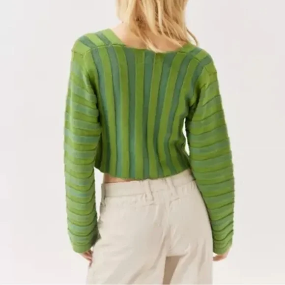 BDG Green and Blue V-Neck Sweater - Picture 2 of 4